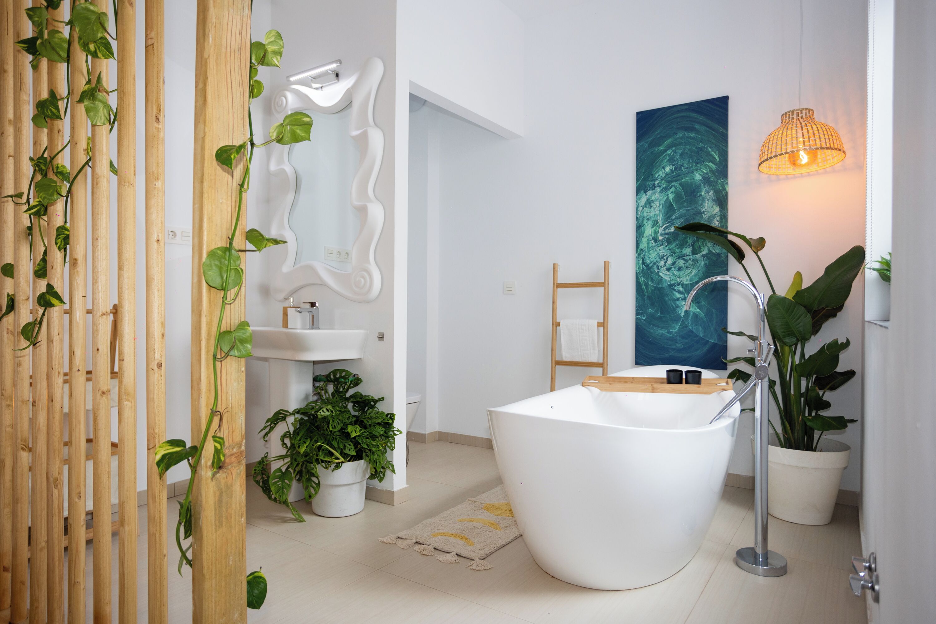 5 dormitorios, cortinas opacas, sistema de insonorización
