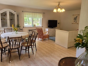 House | Dining - 4 Person Holiday Home in Bergsjo (Bergsjo)