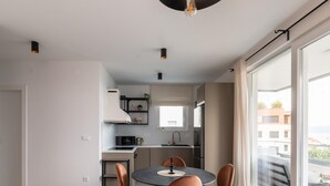 Villa | Dining - Apartment in Split Near the Adriatic Coast (Podstrana)