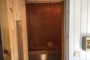 House | Bathroom - Skandinavisches Ferienhaus in Mirow (Mirow)