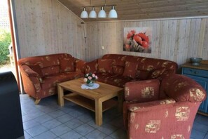 House | Living room - Skandinavisches Ferienhaus in Mirow (Mirow)