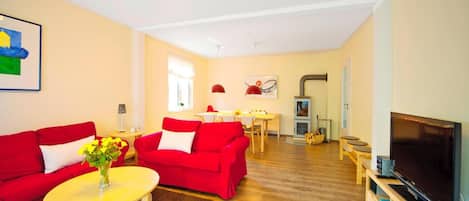 House | Living room