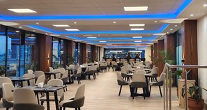 Restaurant - Glam Hotel Nairobi, Near Westgate Mall, Westlands (Nairobi)