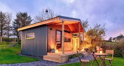 Glamping Cabin with Outdoor Bath