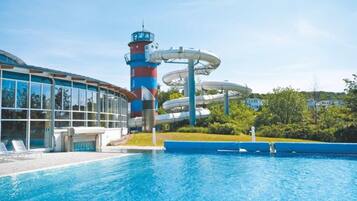 Apartment | Kolam renang | Kolam renang terbuka