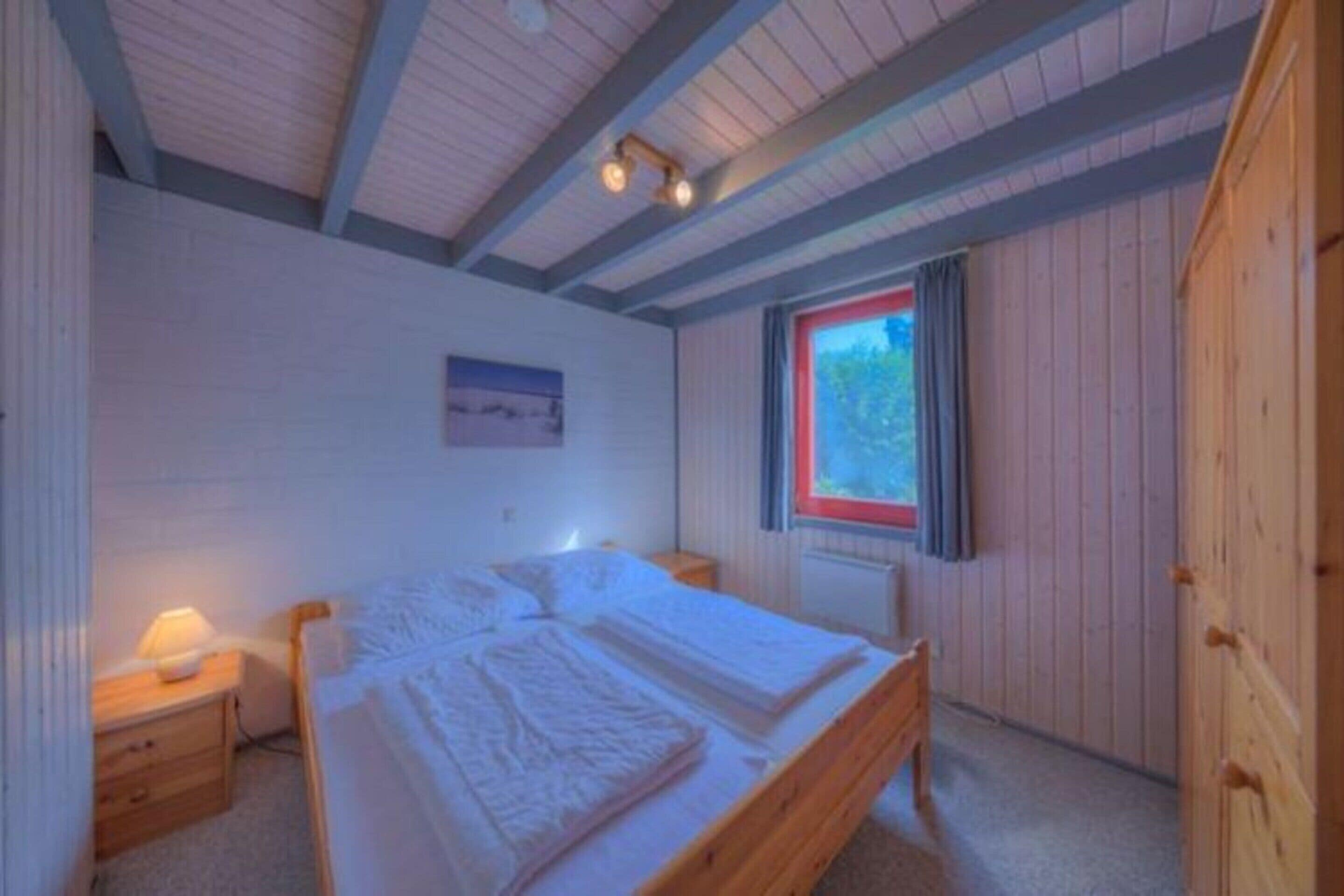 House | 3 bedrooms, individually furnished