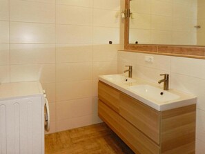 Apartemen | Kamar mandi