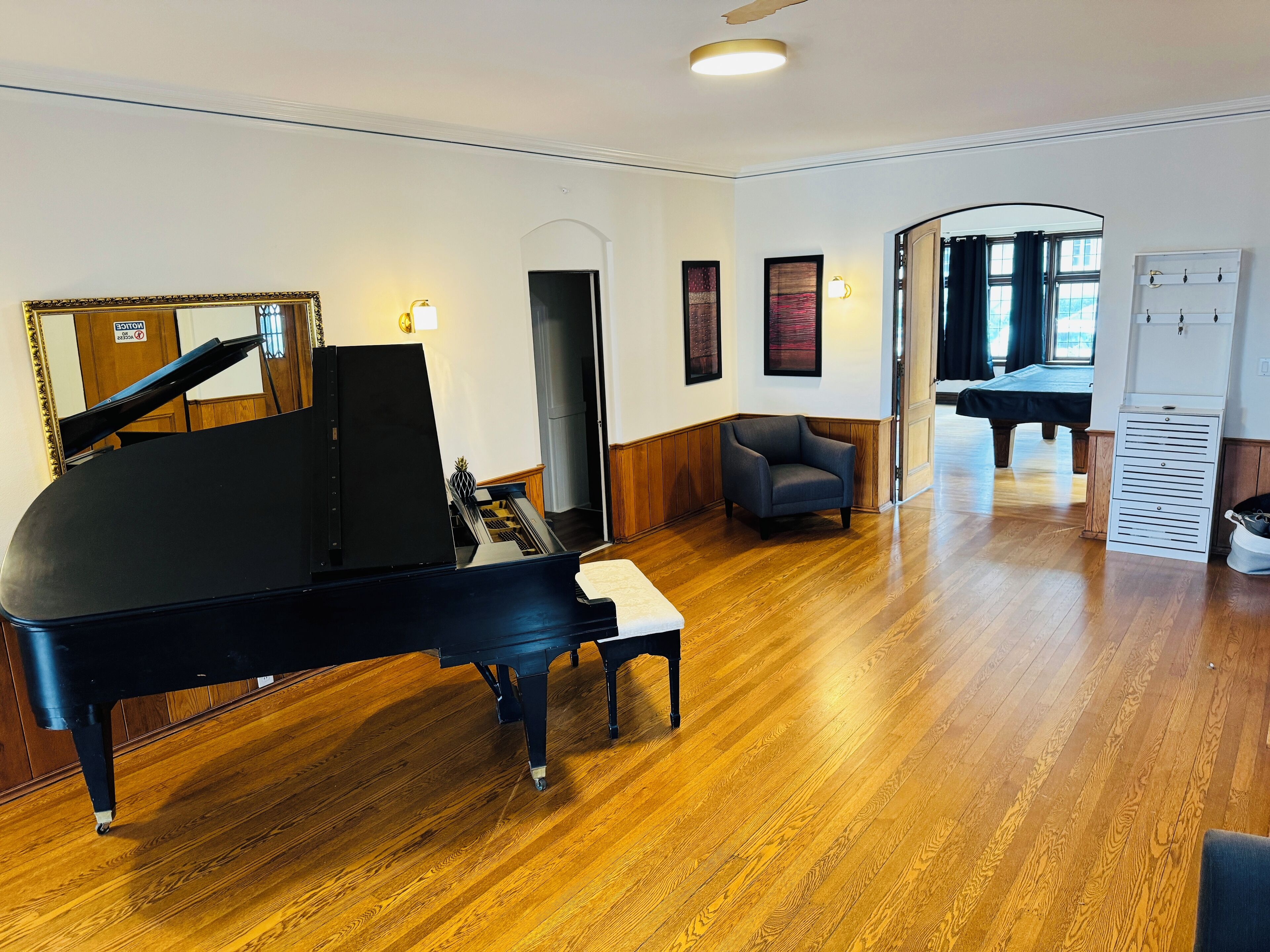 Spielezimmer