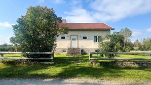 House | Exterior - 4 Person Holiday Home in Tingsryd (Tingsryd)