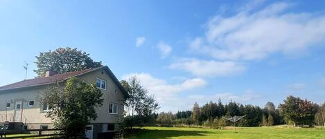 Ferienhaus | Unterkunftsgelände