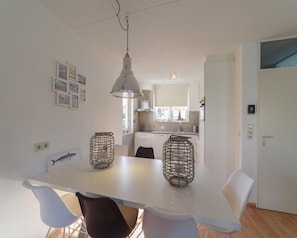 House | Dining - Spacious Holiday Home With Sauna Near Beach (Wemeldinge)
