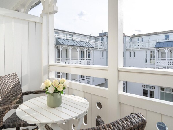 Apartment | Dining - Ferienwohnungen im Seepark Sellin (Sellin)