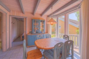 House | Dining