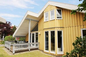 House | Exterior - Ferienhaus im Skandinavischen Stil (Mirow)