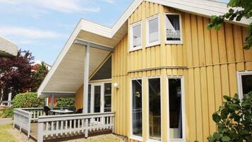 House | Exterior