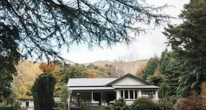 Rabbiterâs Cottage. Family. Farm Stay. Country.