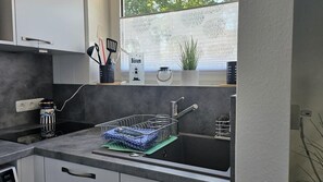 Kaffe-/temaskine, brødrister