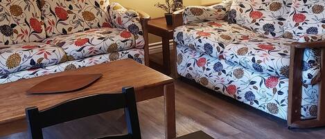 TV connectée, livres, médiathÚque