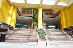 Property entrance - Point C Hotel (Bandung)