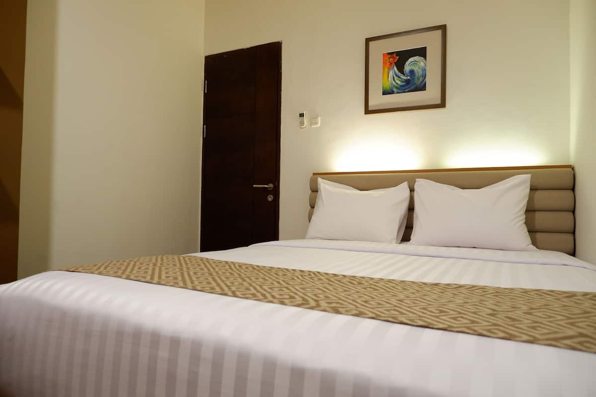 Deluxe Double Room | Free WiFi, wheelchair access
