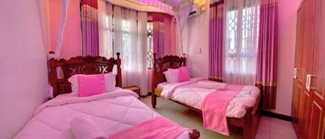 4 makuuhuonetta, Wi-Fi