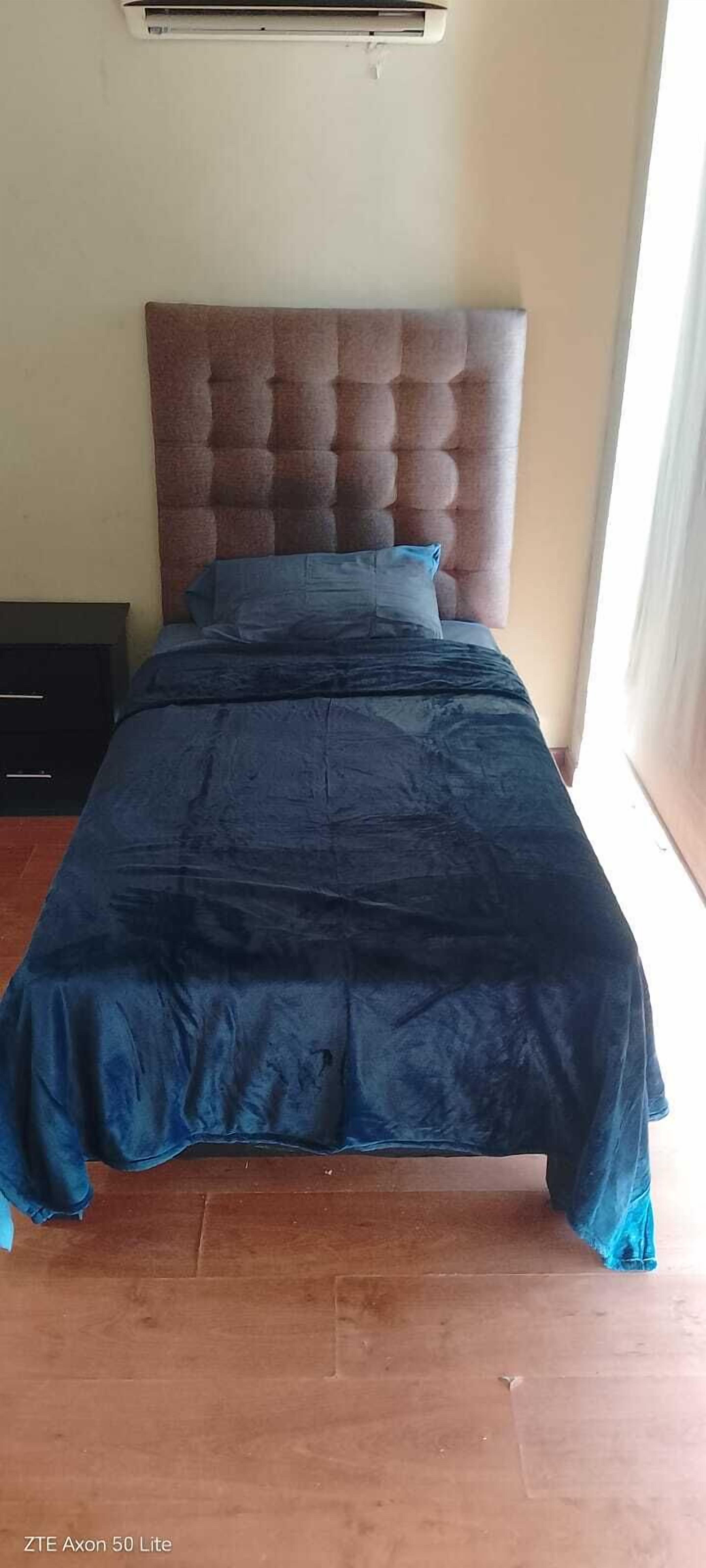 Basic Single Room, Balcony, Courtyard View | Free WiFi