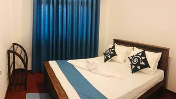 3 bedrooms, WiFi, bed sheets