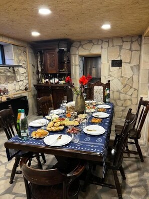 Daily buffet breakfast for a fee - Hotel bani (Kutaisi)