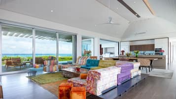 Smart TV, stereo, offices