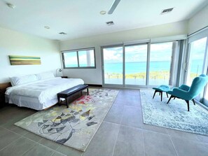 5 Schlafzimmer, Schreibtisch, Bügeleisen/Bügelbrett, WLAN