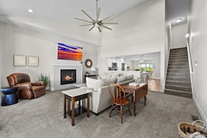 TV connectée, cheminée