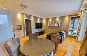 Shared Dormitory, 1 Bedroom, Accessible, Balcony | Interior