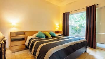 Family House, Pool View | 3 bedrooms, free WiFi
