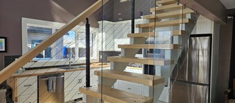 Amazing Peace Chalet Oasis - Rockies Doorway / Easy 20 min commute Calgary South