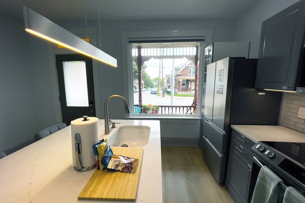 Frigorifero, pentole/stoviglie/utensili