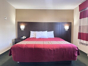 Habitació individual estàndard, 1 llit de matrimoni gran, no fumadors | Roba de llit d'alta qualitat i espai de treball apte per a portàtils 