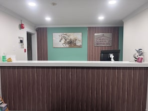 Reception - Colonial House Motor Inn (Perth)