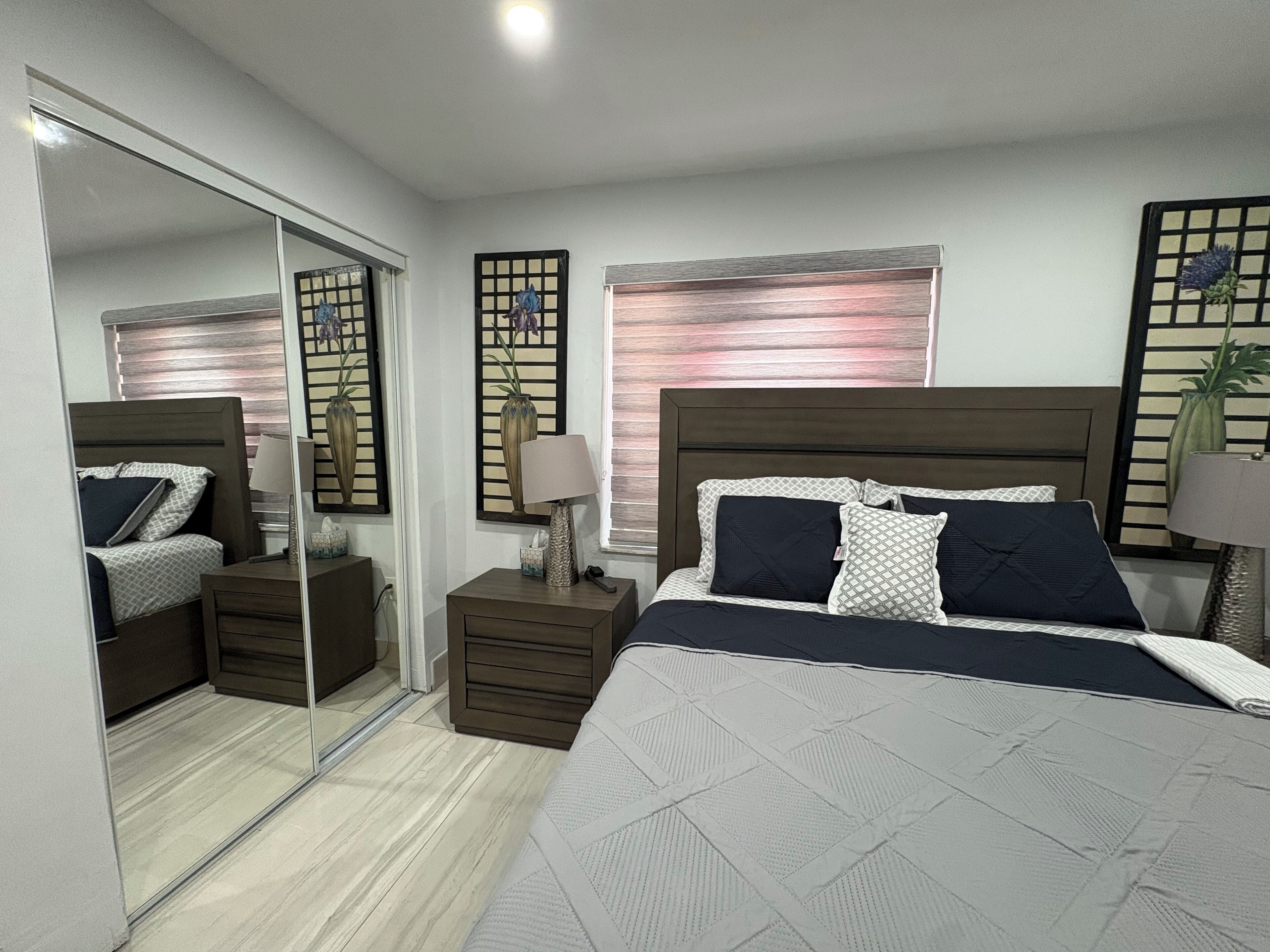 4 bedrooms, desk, iron/ironing board, free WiFi