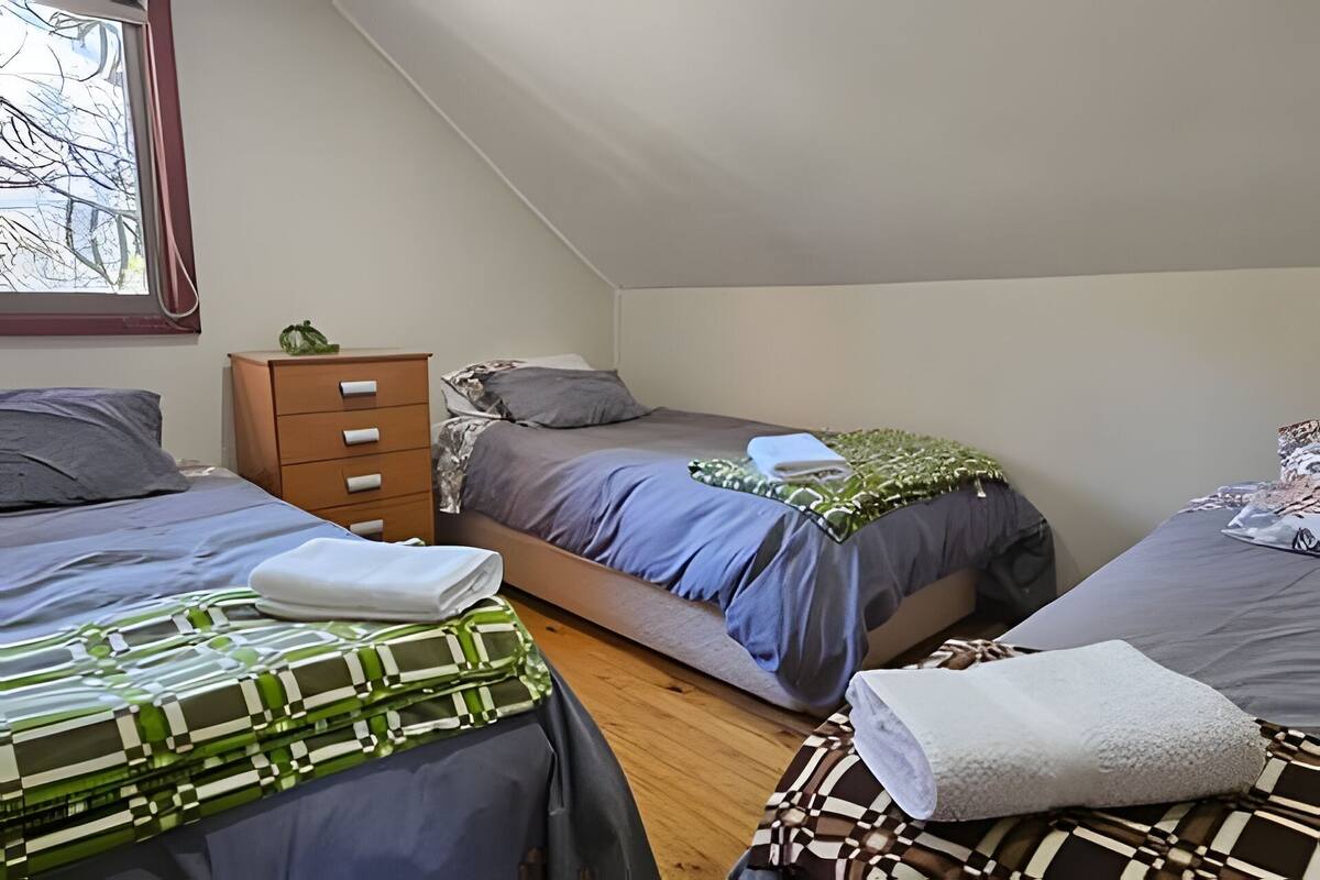 Casa superior, 3 habitaciones | 3 habitaciones, decoración personalizada y muebles diferentes