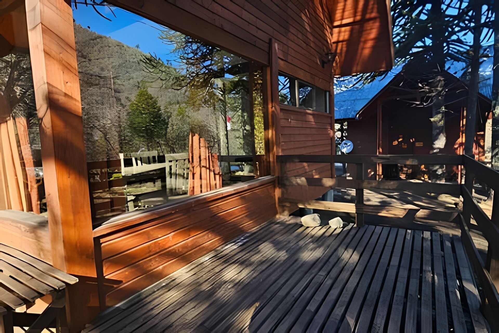 Superior House, 3 Bedrooms | Property grounds