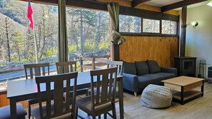 House, 3 Bedrooms | Dining - Oceana Suites Corralco (Curacautin)