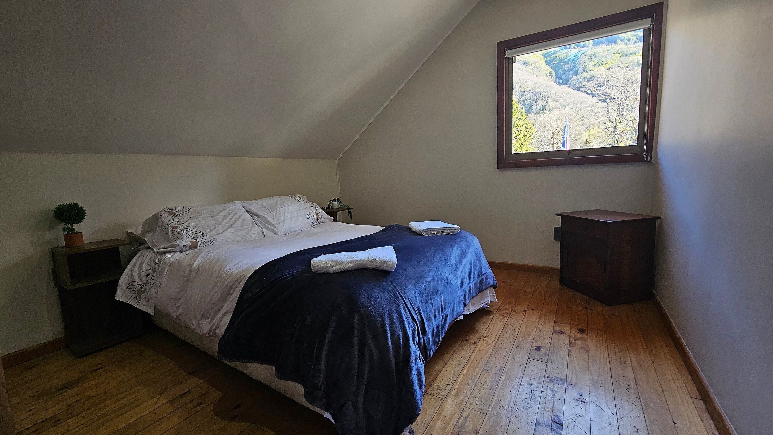 House, 3 Bedrooms | Individually decorated, individually furnished, free WiFi, bed sheets