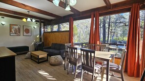 Casa superior, 3 habitaciones | Restaurantes