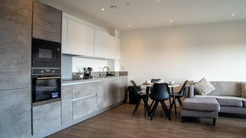 Apartment | Private kitchen | Fridge, microwave, oven, stovetop