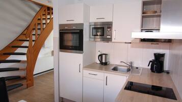 Apartment | Private kitchen | Highchair