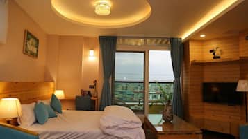 Studio Deluxe, 1 grand lit, balcon, vue ville | Vue de la chambre