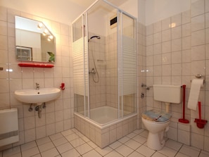 Apartment | Badezimmer