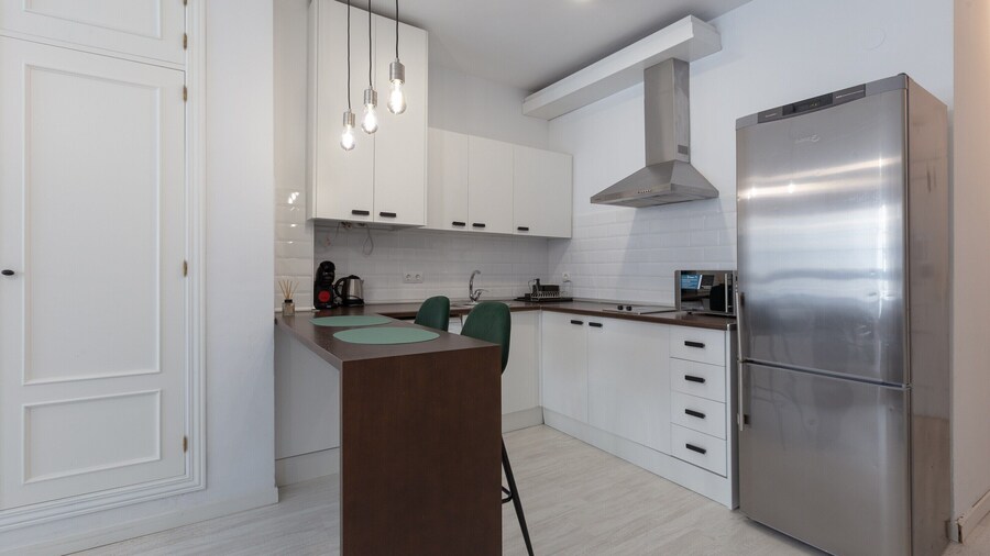 Jinetes Holidays - Apartment In Malaga. Free Wifi