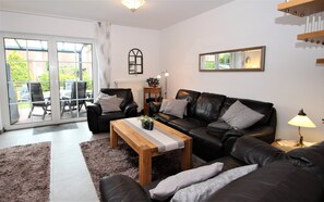 Living room - Ferienhaus in Nessmersiel am Nordseestrand (Dornum)