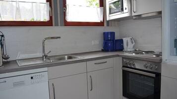 Ferienhaus | Eigene Küche | Wasserkocher, Toaster, Hochstuhl